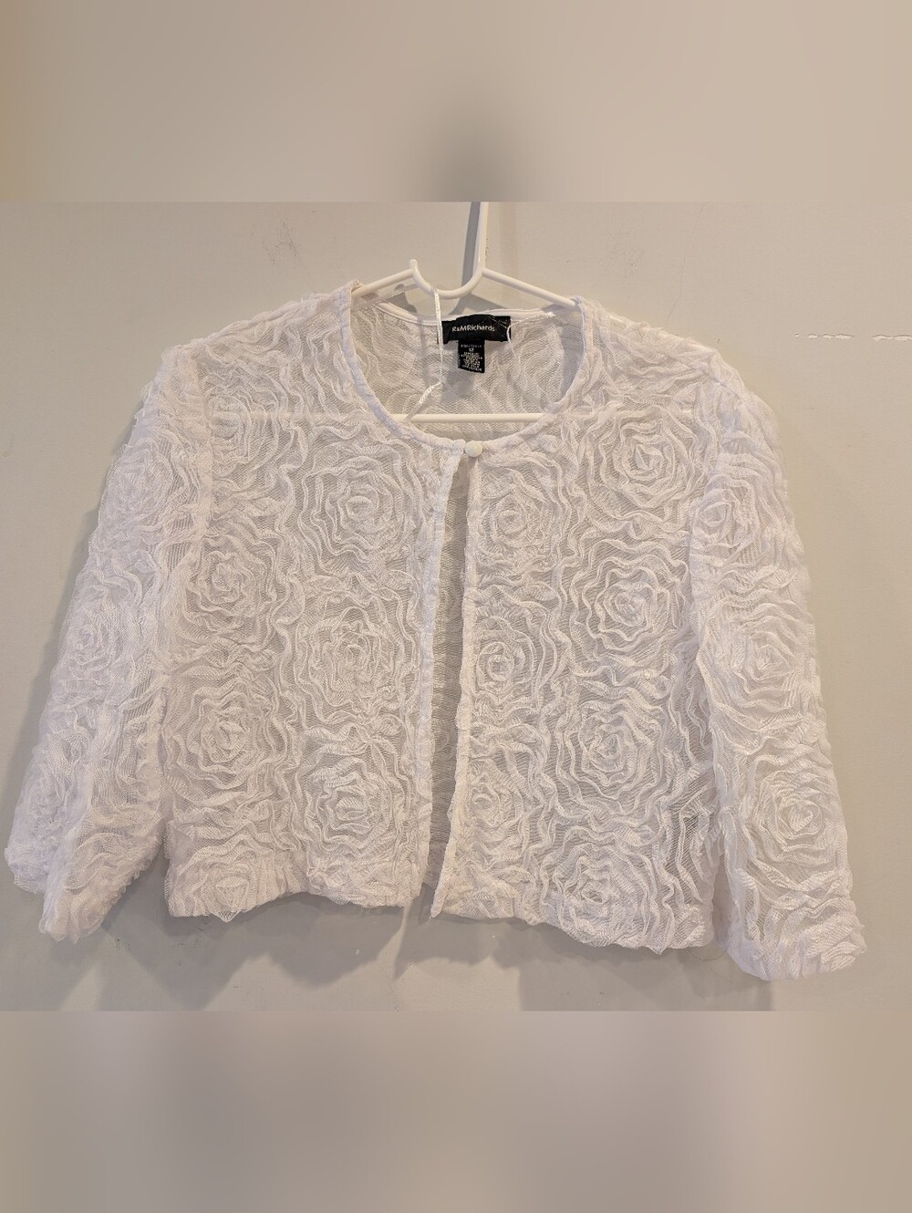 R&M Richards Womens White 3D Rosetti Shrug Open Cardigan Sz 12 Summer Rose Flora